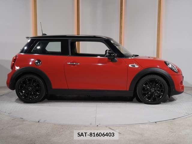 Bmw MINI 2019-02 7501556-22