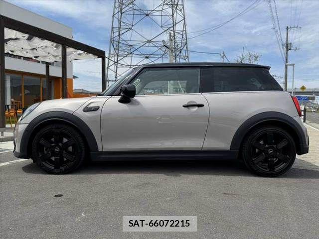 Bmw MINI 2021-06 7618117-10