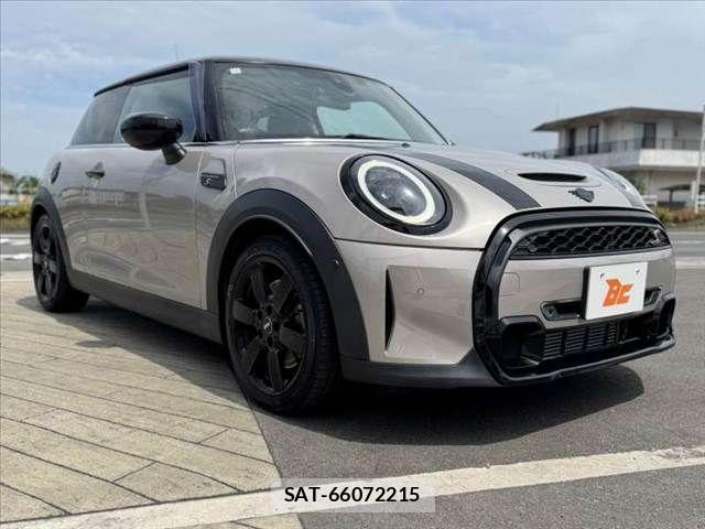 Bmw MINI 2021-06 7618117-7