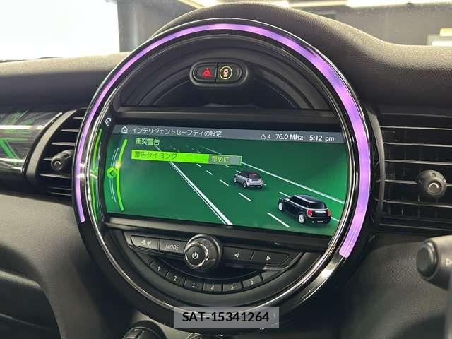 Bmw MINI 2019-06 7725759-8