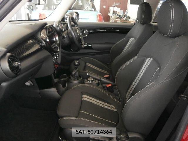 Bmw MINI 2018-10 7787078-13