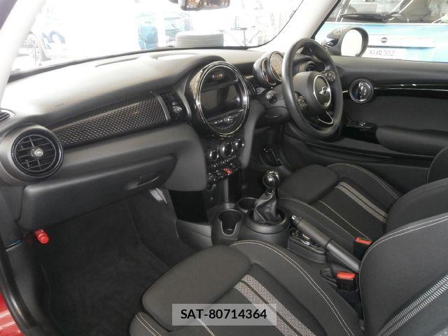 Bmw MINI 2018-10 7787078-15