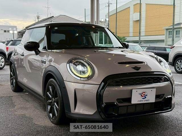 Bmw MINI 2021-06 7787087-10