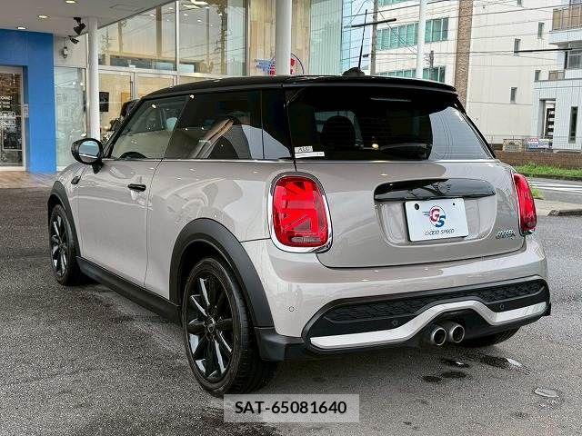 Bmw MINI 2021-06 7787087-14