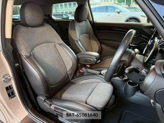 Bmw MINI 2021-06 7787087-16