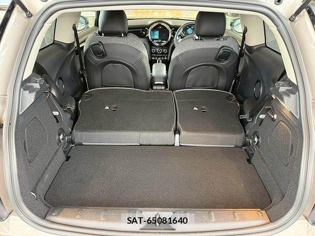 Bmw MINI 2021-06 7787087-18