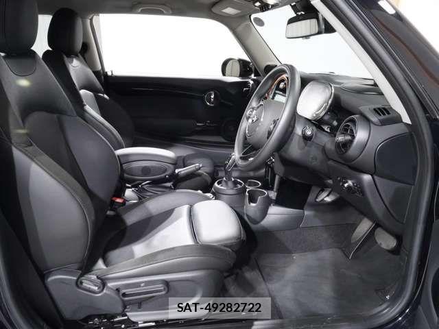 Bmw MINI 2021-04 7877812-10