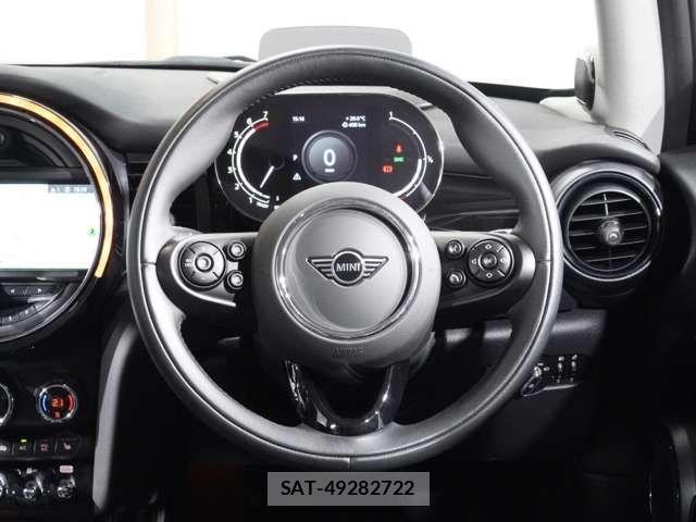 Bmw MINI 2021-04 7877812-14
