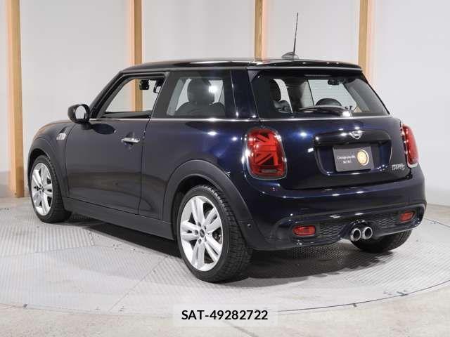 Bmw MINI 2021-04 7877812-1