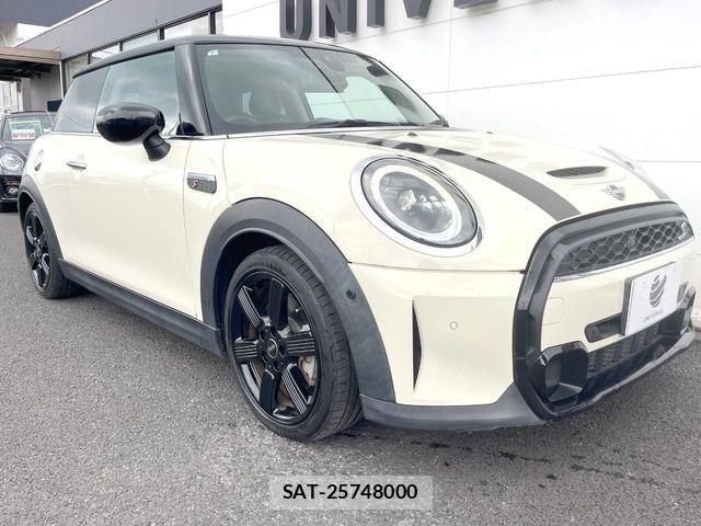 Bmw MINI 2021-07 7902984-16