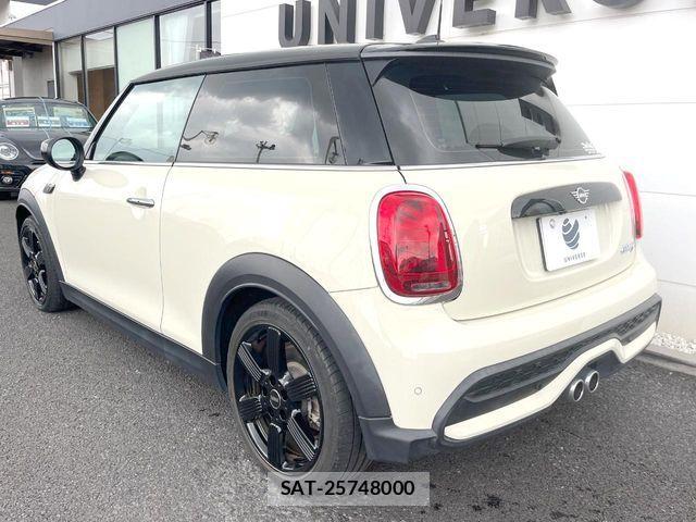 Bmw MINI 2021-07 7902984-17