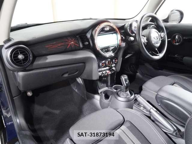 Bmw MINI 2019-08 8074614-12