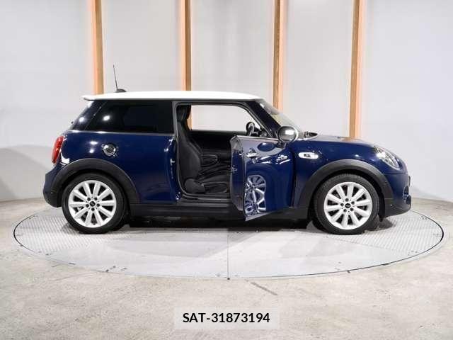 Bmw MINI 2019-08 8074614-21