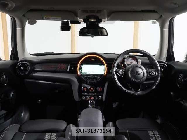 Bmw MINI 2019-08 8074614-2