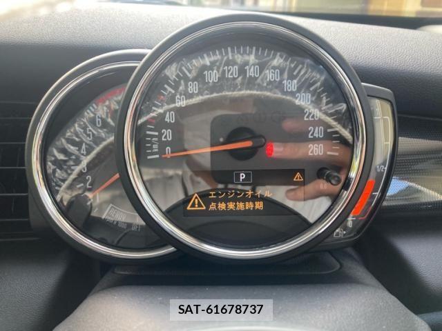 Bmw MINI 2018-06 8100470-18