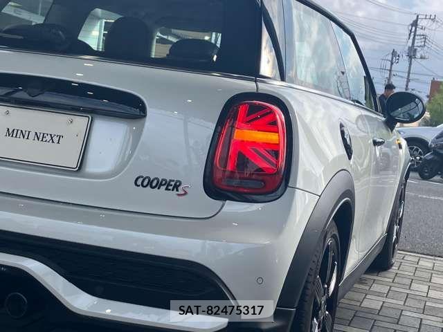 Bmw MINI 2023-06 8100469-13