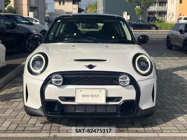 Bmw MINI 2023-06 8100469-3
