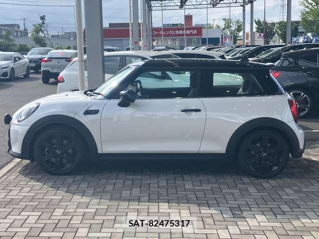 Bmw MINI 2023-06 8100469-5