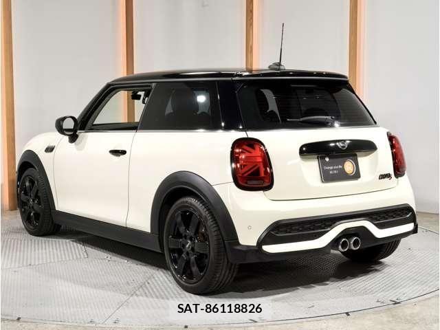 Bmw MINI 2022-03 8131244-9