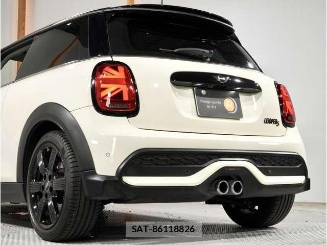 Bmw MINI 2022-03 8131244-25