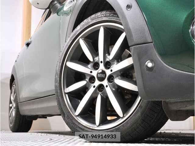 Bmw MINI 2018-10 8230821-17