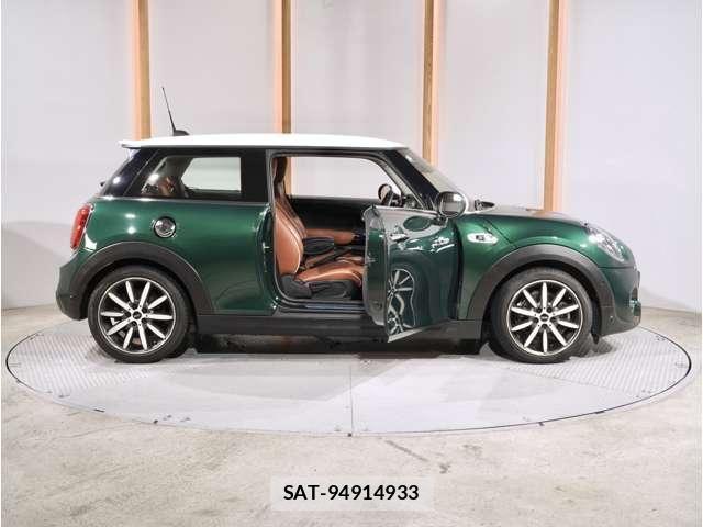 Bmw MINI 2018-10 8230821-21