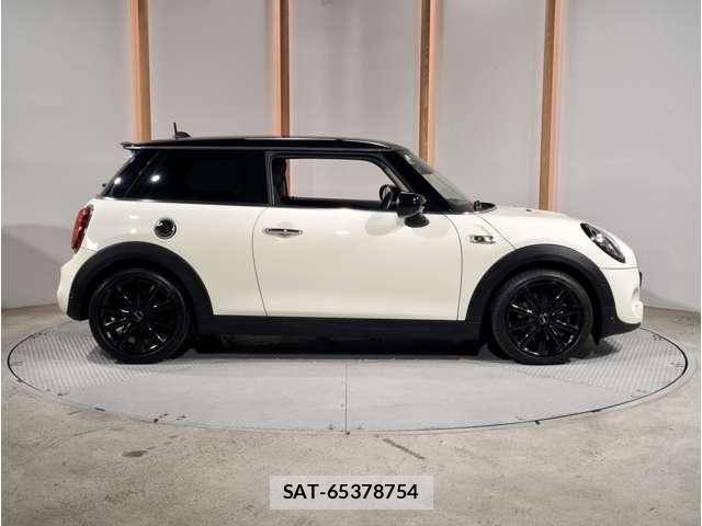 Bmw MINI 2019-12 8230820-20