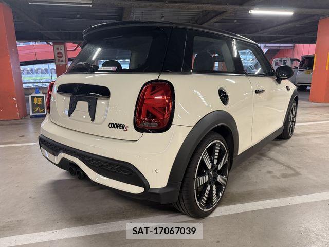 Bmw MINI 2021-06 8315465-4