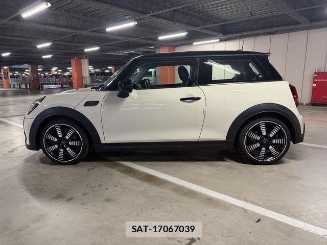 Bmw MINI 2021-06 8315465-7