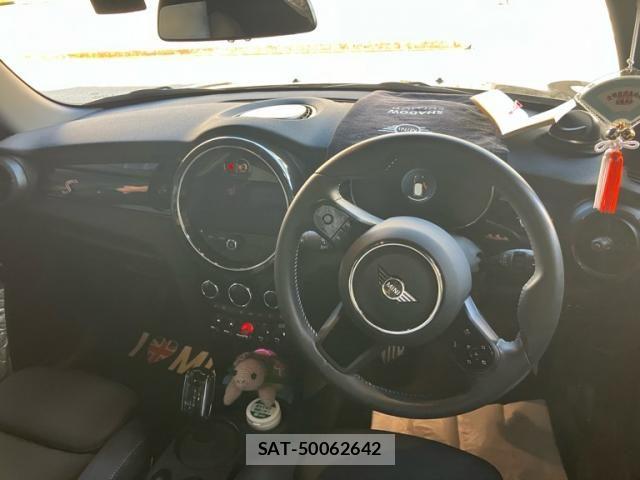 Bmw MINI 2023-09 8336797-12