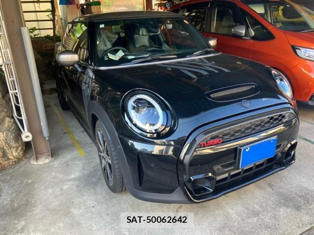 Bmw MINI 2023-09 8336797-1