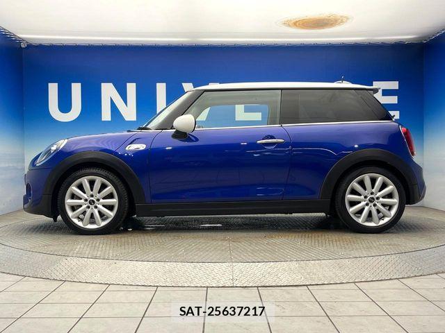 Bmw MINI 2019-03 8336799-19