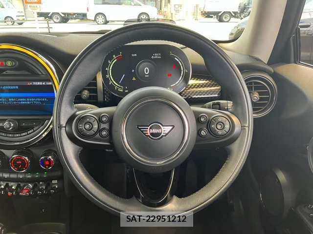 Bmw MINI 2021-03 8354967-22