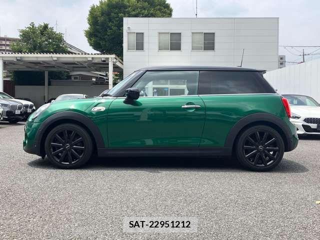 Bmw MINI 2021-03 8354967-6