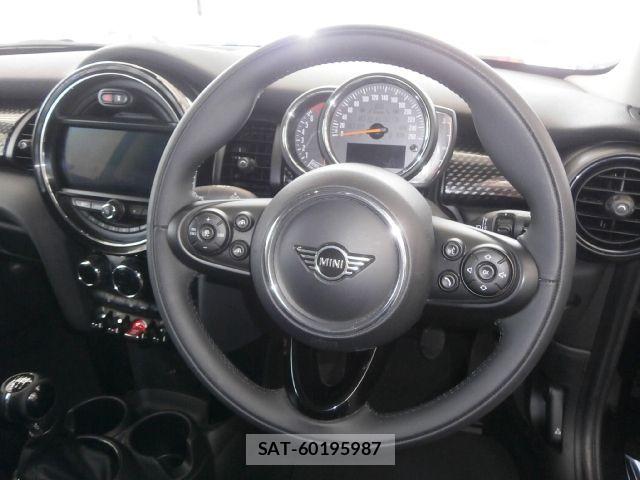 Bmw MINI 2019-05 8485754-21