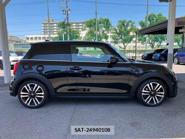 Bmw MINI 2021-12 8485753-11