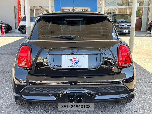 Bmw MINI 2021-12 8485753-13