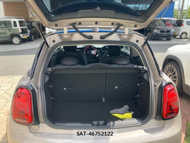 Bmw MINI 2022-04 8525776-22