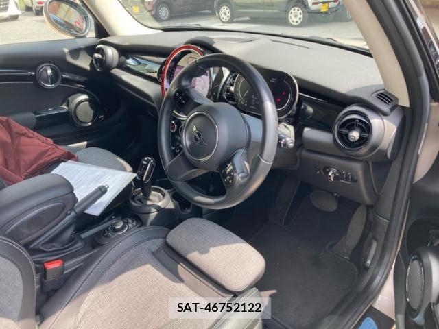 Bmw MINI 2022-04 8525776-4