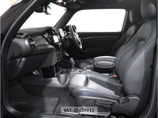 Bmw MINI 2023-11 8525777-9