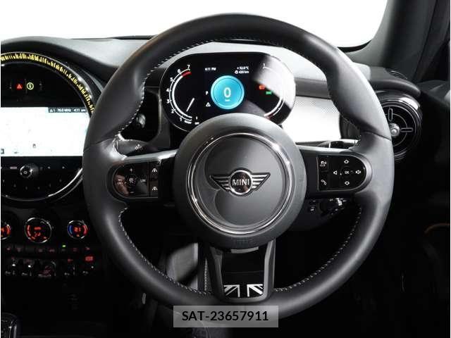 Bmw MINI 2023-11 8525777-14