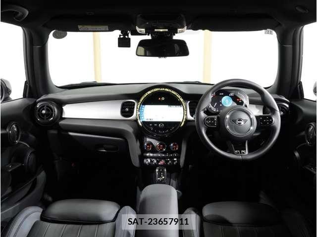 Bmw MINI 2023-11 8525777-2