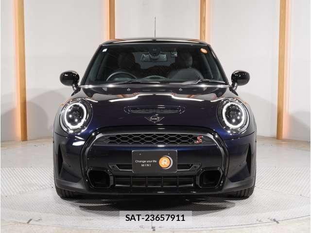 Bmw MINI 2023-11 8525777-6