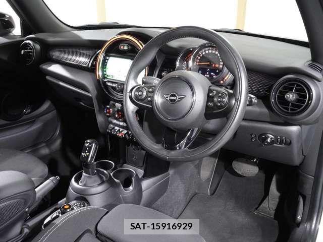 Bmw MINI 2020-10 8627729-13