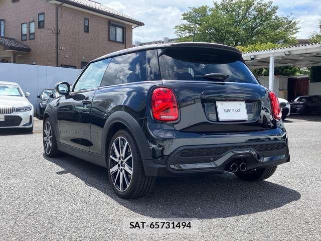 Bmw MINI 2023-09 8660266-2