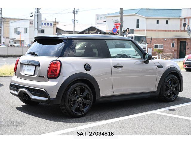 Bmw MINI 2023-12 8666531-4
