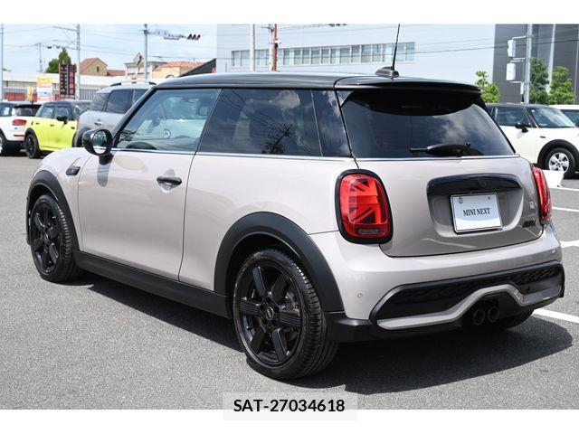 Bmw MINI 2023-12 8666531-6