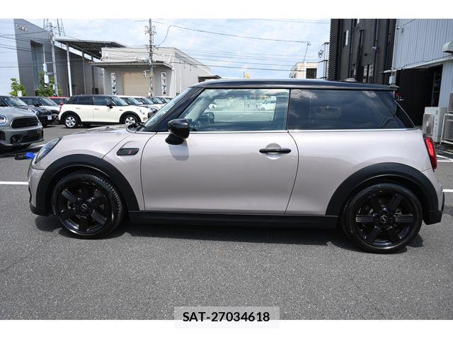 Bmw MINI 2023-12 8666531-7