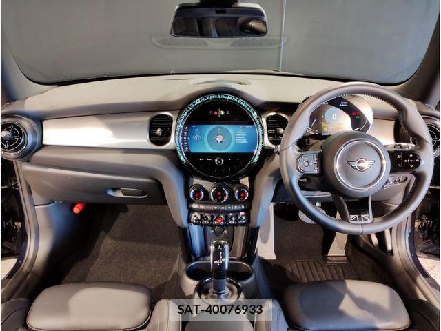 Bmw MINI 2023-09 8660268-1