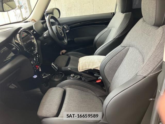 Bmw MINI 2021-12 8660267-11